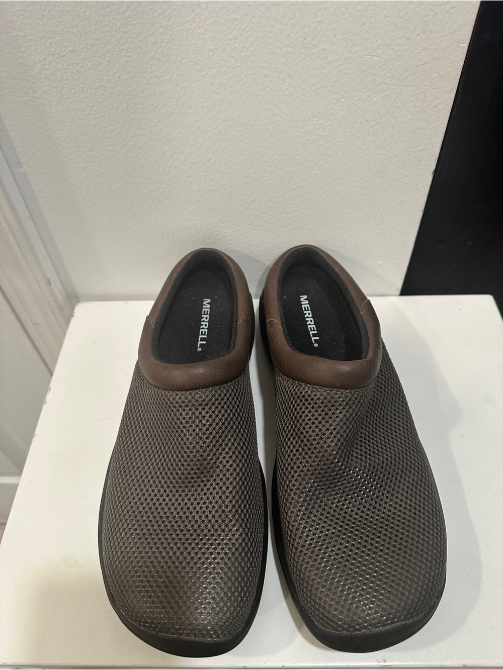 Merrell Encore Bypass 2 Gunsmoke Clog Slip-on Loafer Men's US size 10 EUC